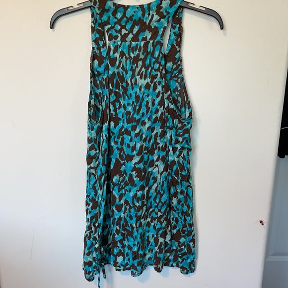 Top - Picture 5 of 7